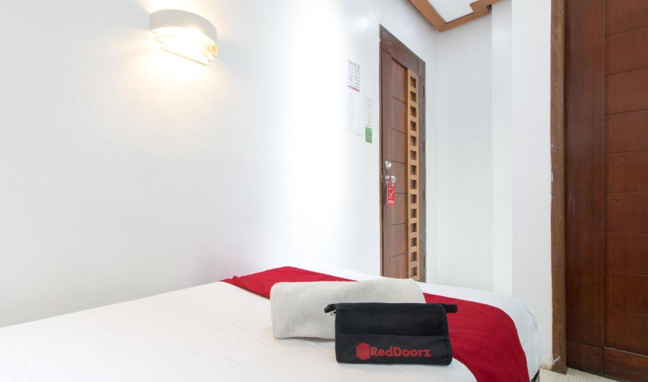Anibong Reddoorz @ Real Fatima Tacloban酒店 外观 照片